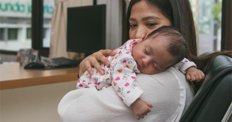 Sistem kekebalan tubuh bayi yang belum sempurna menyebabkan mereka rentan mengalami gangguan kesehatan di musim hujan.